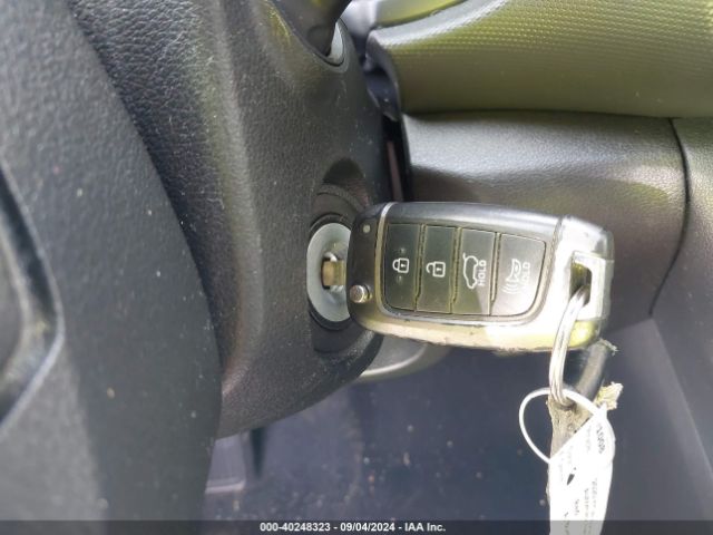 KM8K12AA0LU422092 Hyundai Kona Se