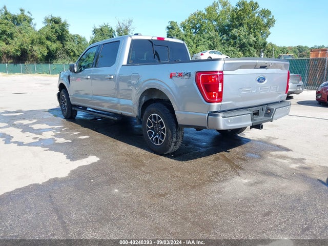 Ford F-150 Xlt 2022 1FTFW1E82NFB57613 Image 3