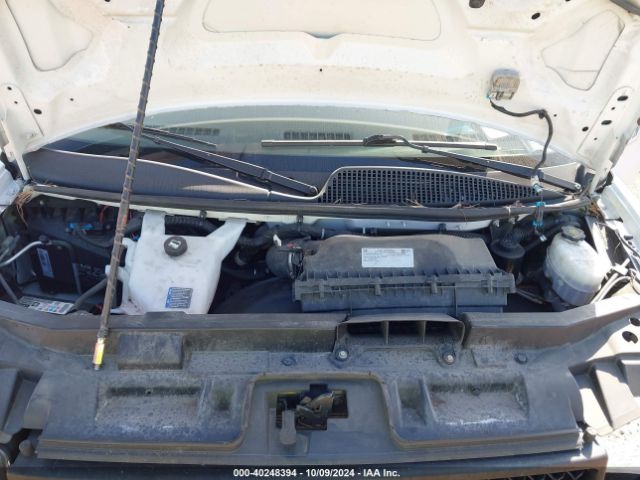 1GCWGBFP9K1182817 Chevrolet Express 2500 Work Van