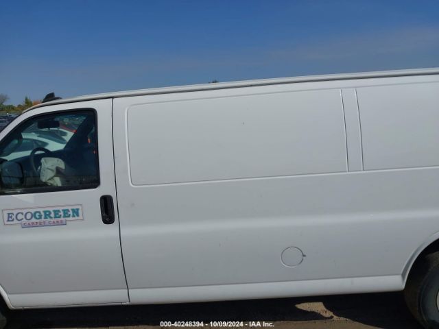 1GCWGBFP9K1182817 Chevrolet Express 2500 Work Van