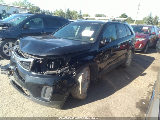 KIA Sorento Lx V6 2014 5XYKT4A7XEG525281 Image 2