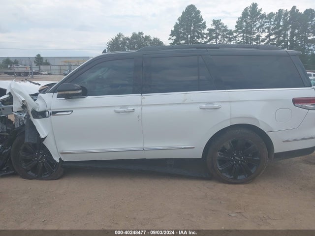 5LMJJ2TG7REL10726 Lincoln Navigator Black Label