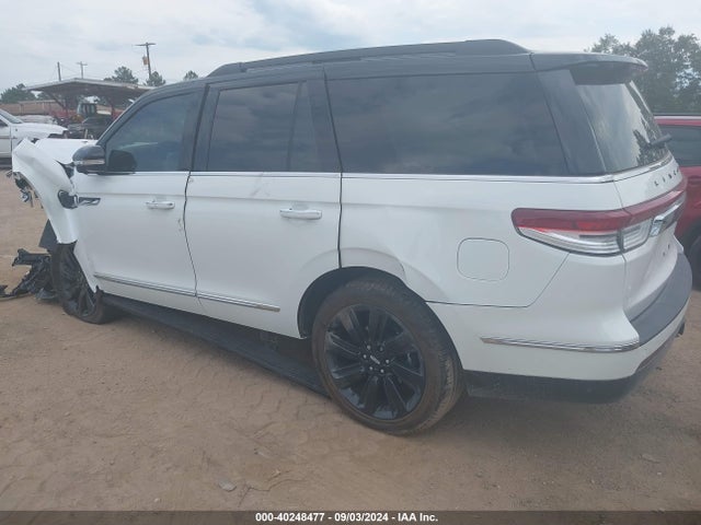 5LMJJ2TG7REL10726 Lincoln Navigator Black Label