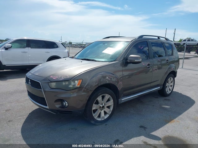 2011 MITSUBISHI OUTLANDER JA4AS3AW2BU027564 Photo 1