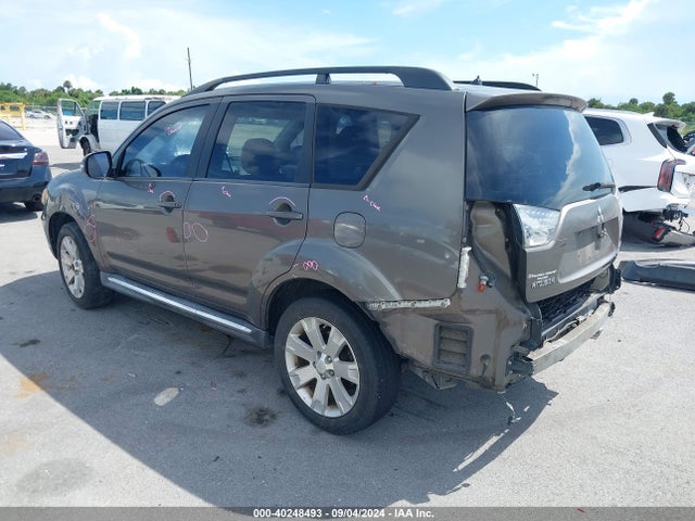 2011 MITSUBISHI OUTLANDER JA4AS3AW2BU027564 Photo 2
