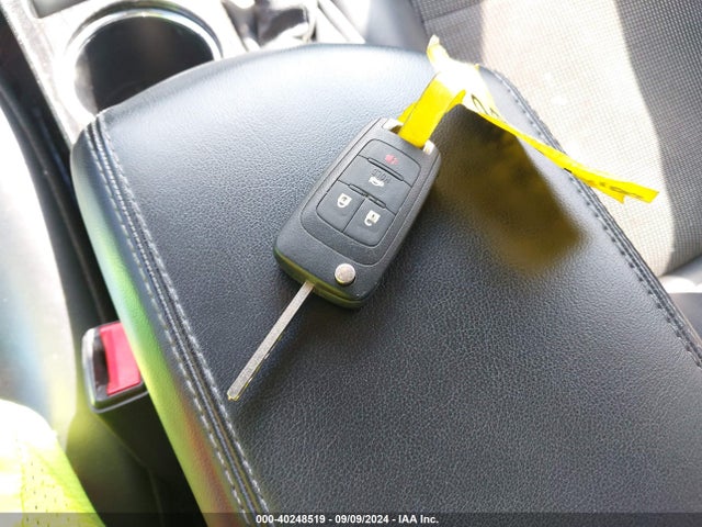 1G11C5SL5FF333230 Chevrolet MALIBU 1LT