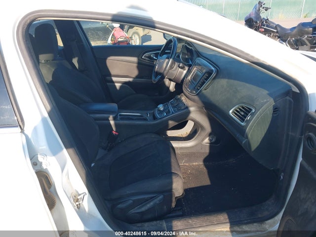 Chrysler 2015 2015 1C3CCCAB7FN720160 Image 5