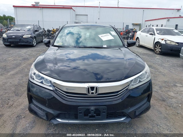 Honda ACCORD LX 2017 1HGCR2F32HA258723 Image 11