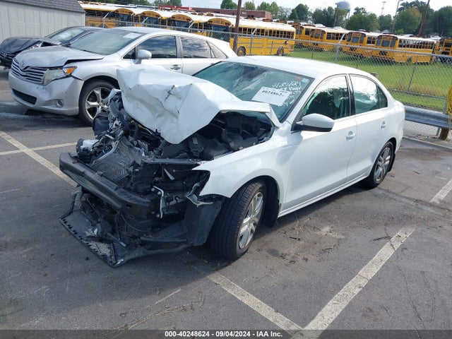 3VW2B7AJ8HM375689 Volkswagen Jetta 1.4t S
