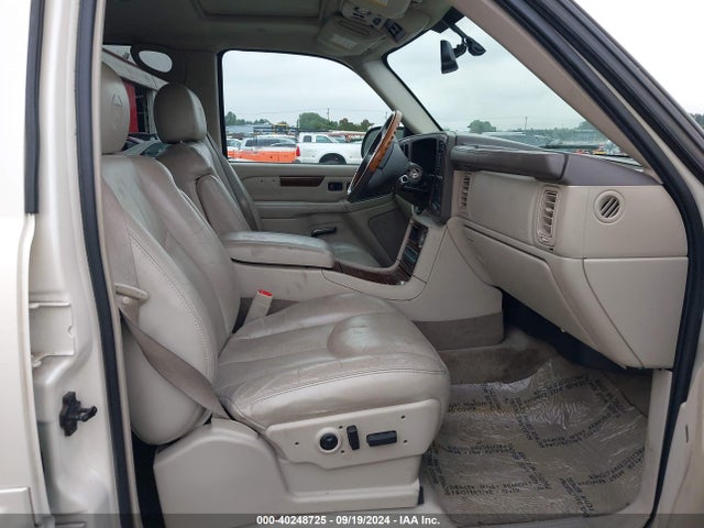2004 CADILLAC ESCALADE 1GYEK63N84R118772 Photo 4