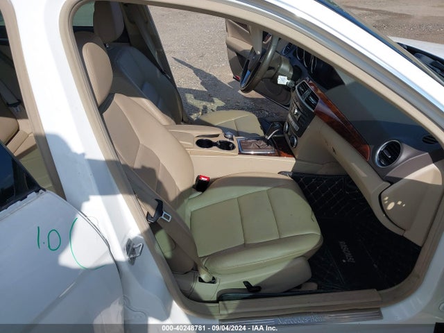 WDDGF8AB7ER311655 Mercedes-Benz C 300 Luxury 4matic/sport 4matic