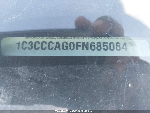 Chrysler 200 Limited 2015 1C3CCCAG0FN685084 Image 9