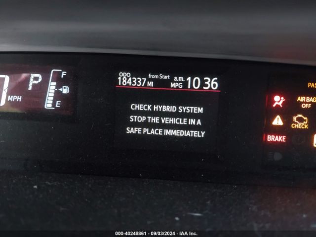 JTDKDTB38F1105104 Toyota Prius C One