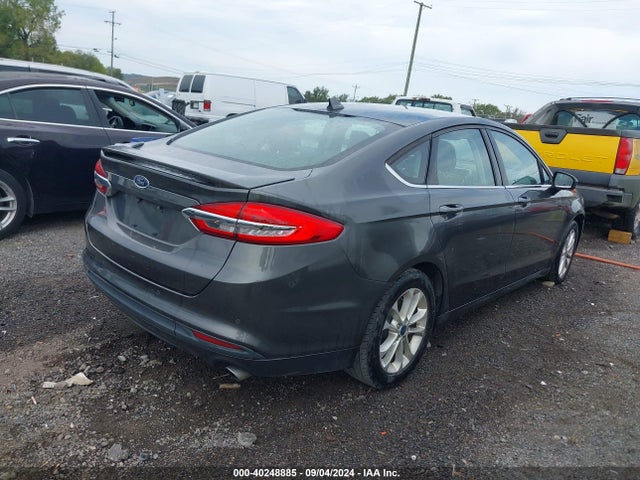 Ford FUSION SE 2019 3FA6P0HD3KR160864 Image 4