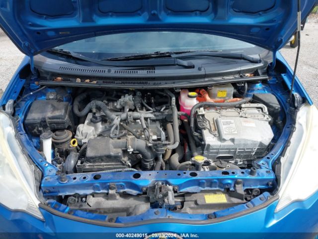 JTDKDTB34E1074237 Toyota Prius C One