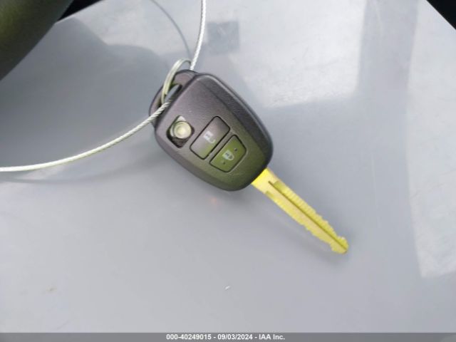 JTDKDTB34E1074237 Toyota Prius C One