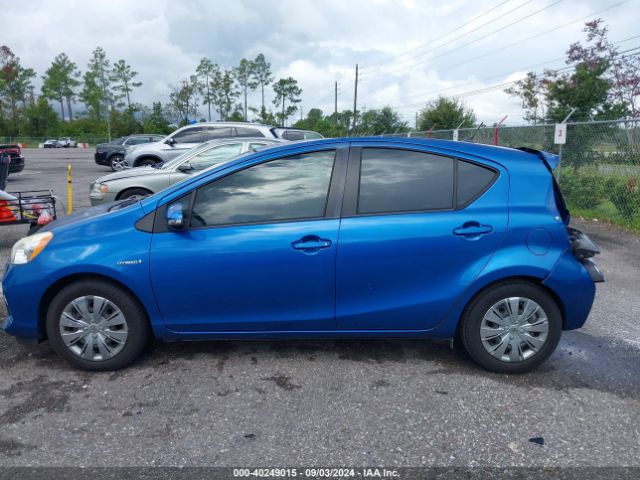JTDKDTB34E1074237 Toyota Prius C One