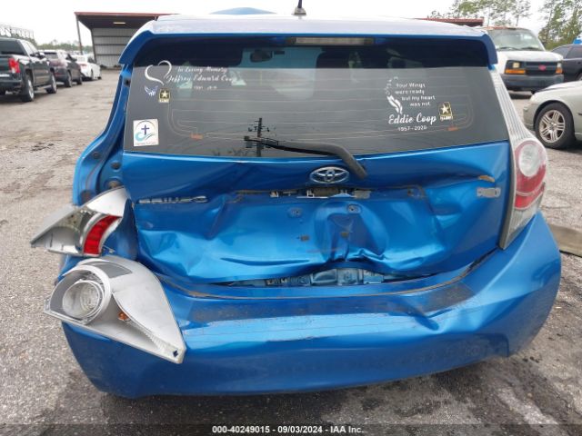 JTDKDTB34E1074237 Toyota Prius C One