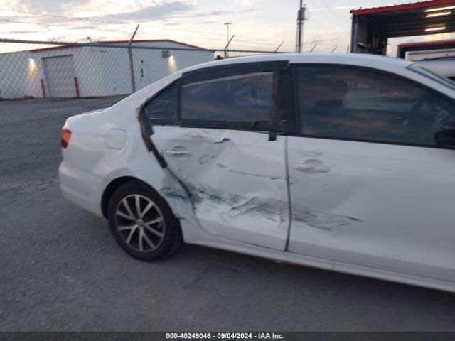 3VWD67AJ4GM262365 Volkswagen Jetta 1.4t Se