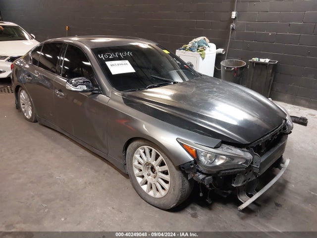 40249048 :رقم المزاد ، JN1BV7AR5FM396107 vin ، 2015 Infiniti Q50 Premium مزاد بيع