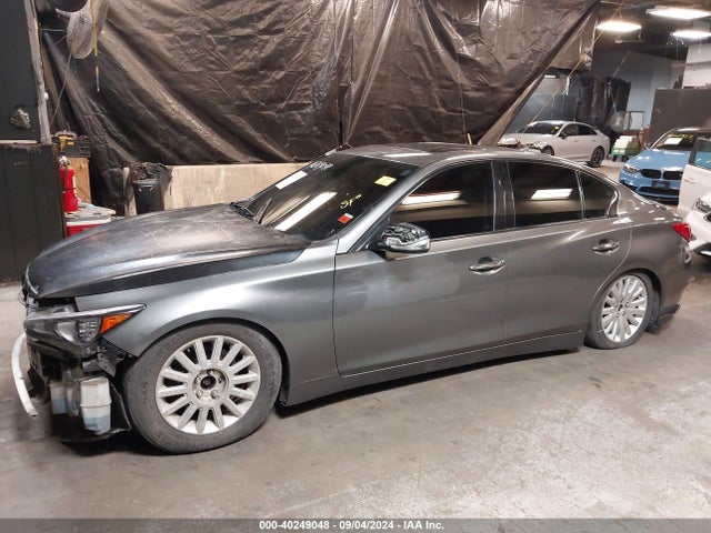 40249048 :رقم المزاد ، JN1BV7AR5FM396107 vin ، 2015 Infiniti Q50 Premium مزاد بيع
