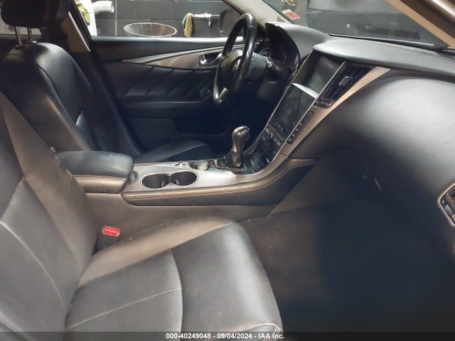 40249048 :رقم المزاد ، JN1BV7AR5FM396107 vin ، 2015 Infiniti Q50 Premium مزاد بيع