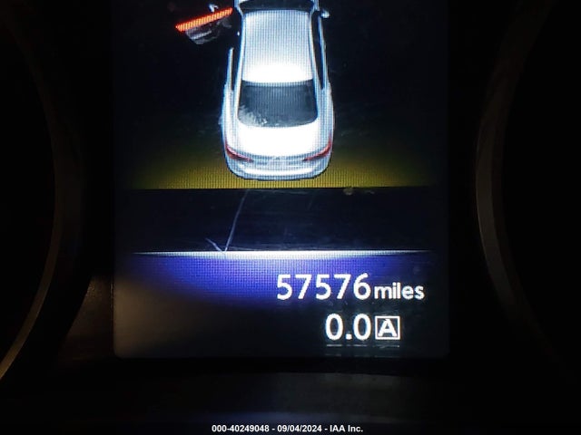 40249048 :رقم المزاد ، JN1BV7AR5FM396107 vin ، 2015 Infiniti Q50 Premium مزاد بيع