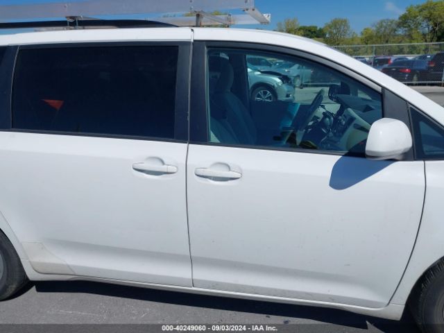 5TDKK3DC8ES511968 Toyota Sienna Le V6 8 Passenger
