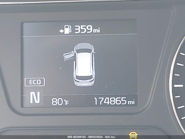 KIA Sorento 3.3l S 2019 5XYPG4A59KG605577 Image 15