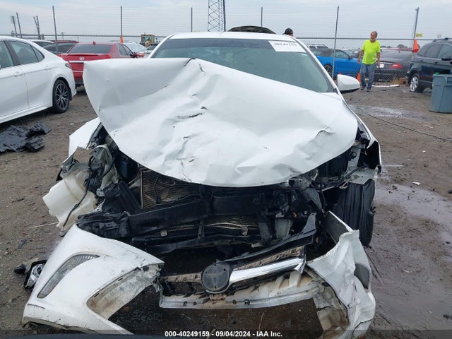 Toyota CAMRY LE 2015 4T4BF1FKXFR458105 Image 12