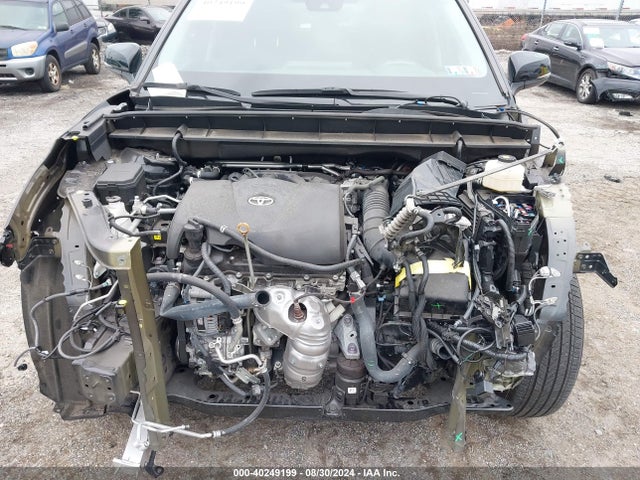 Toyota Highlander Xle 2022 5TDGZRBH0NS192195 Image 10