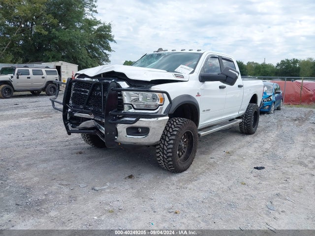 3C6UR5DL2PG512445 RAM 2500 Big Horn  4x4 6'4 Box