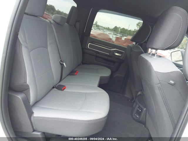 3C6UR5DL2PG512445 RAM 2500 Big Horn  4x4 6'4 Box