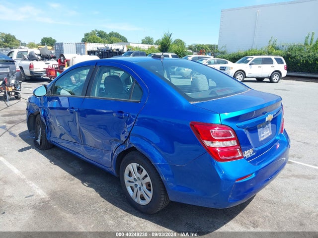 Chevrolet Sonic Ls Auto 2017 1G1JB5SH9H4121184 Image 3