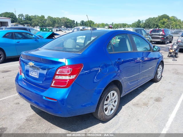 Chevrolet Sonic Ls Auto 2017 1G1JB5SH9H4121184 Image 4