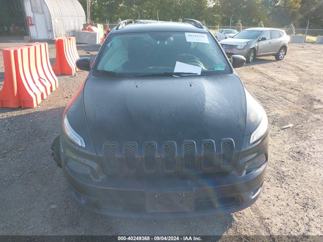 1C4PJLCX6JD524527 Jeep Cherokee Latitude Fwd