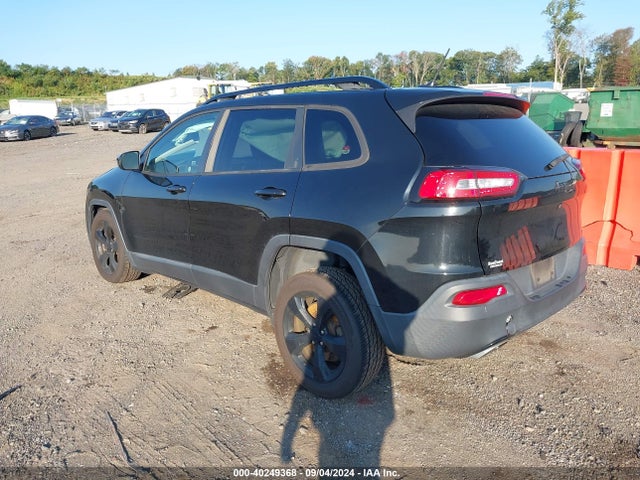 1C4PJLCX6JD524527 Jeep Cherokee Latitude Fwd