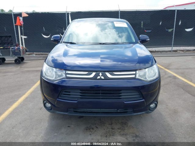 JA4AD3A36EZ011231 Mitsubishi Outlander Se