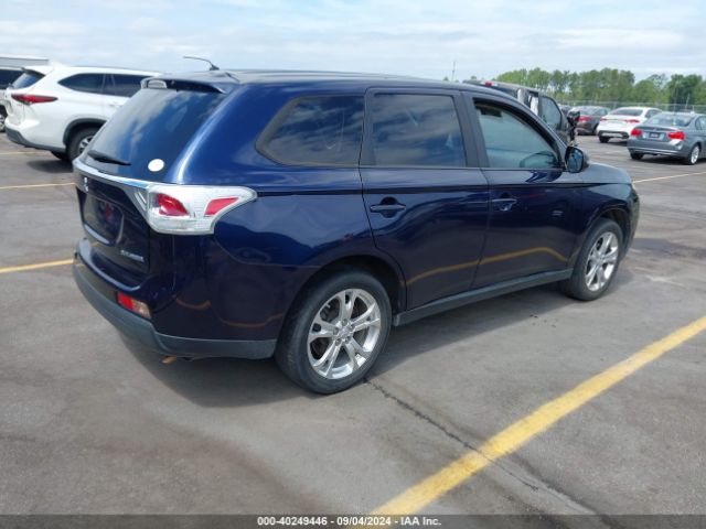 JA4AD3A36EZ011231 Mitsubishi Outlander Se