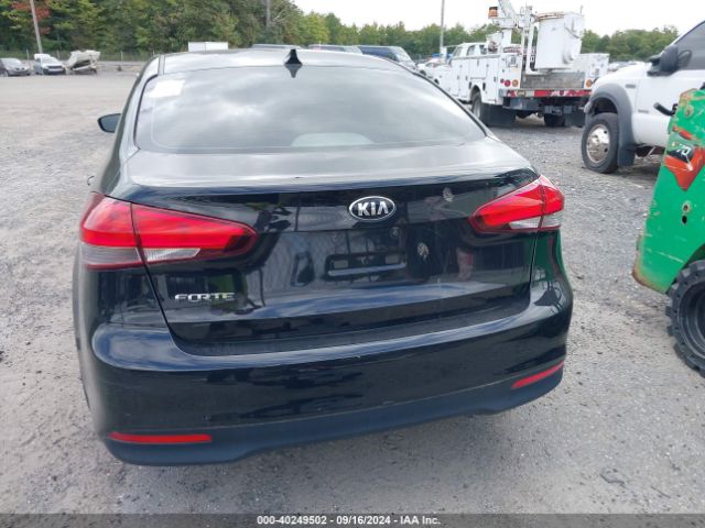3KPFK4A75HE025874 KIA FORTE LX