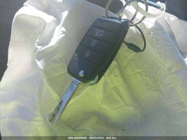 5XXGT4L33KG300166 KIA Optima Lx