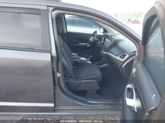 3C4PDCAB9JT196609 Dodge JOURNEY SE