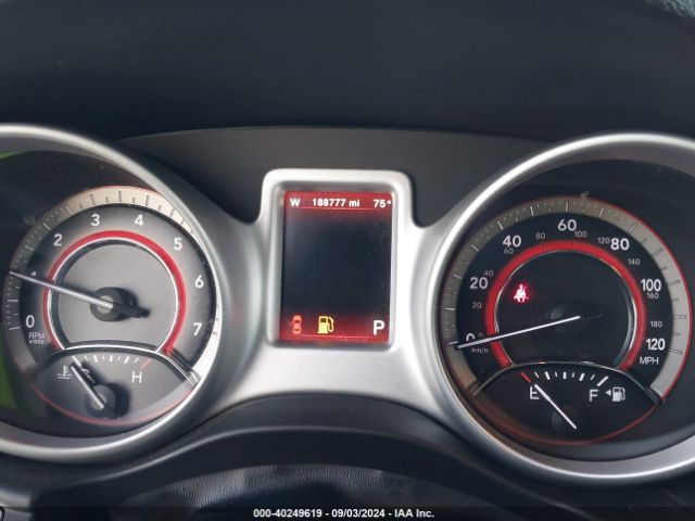 3C4PDCAB9JT196609 Dodge JOURNEY SE