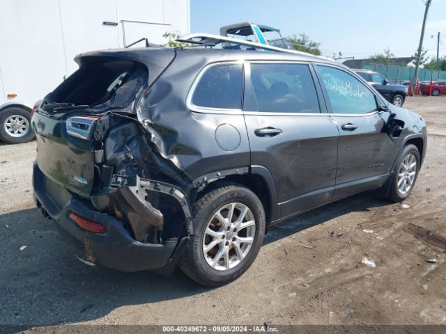 1C4PJMCS2HW621538 Jeep Cherokee Latitude 4x4