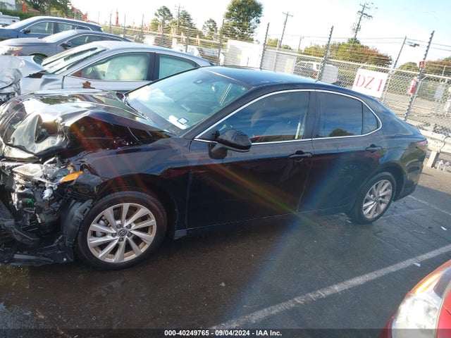 Toyota CAMRY LE 2023 4T1C11AK0PU184645 Image 14