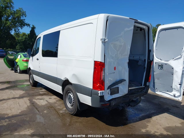 W1W4KBHY2RT162813 Mercedes-Benz Sprinter 2500 Standard Roof 4-cyl Diesel