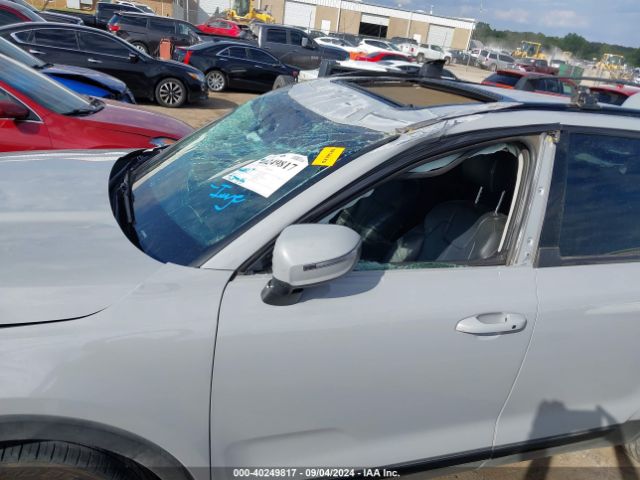 5XYP3DHC4NG214275 KIA Telluride Ex