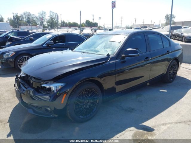 WBA8A9C33HK864886 BMW 320i