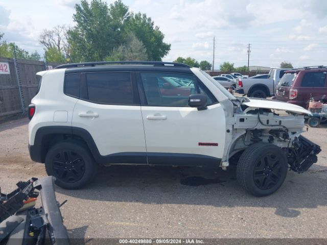 ZACCJBCB9JPG76350 Jeep Renegade Trailhawk 4x4