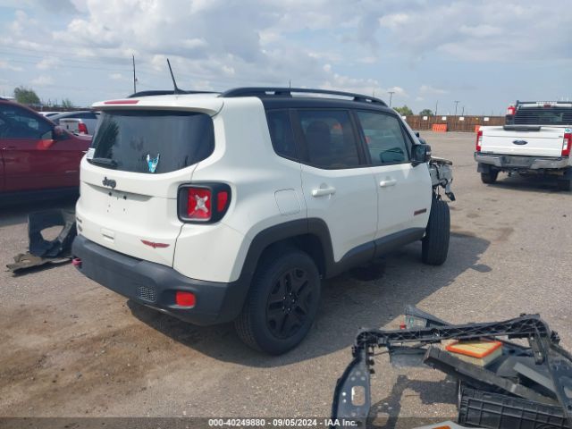 ZACCJBCB9JPG76350 Jeep Renegade Trailhawk 4x4